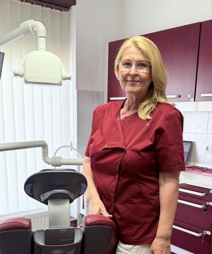 Dr. Mészáros Brigitta - Fogorvos